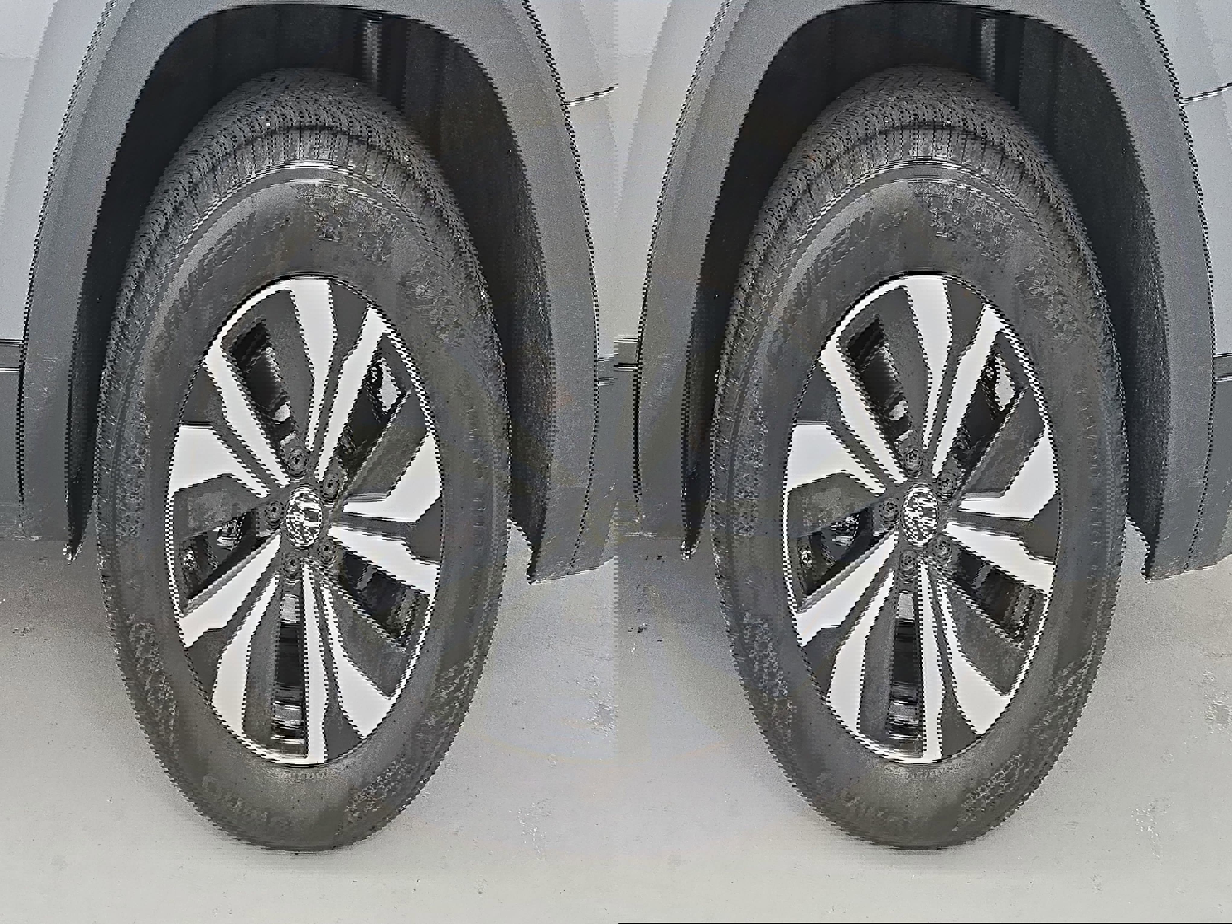 Used 2024 Volkswagen Atlas SE image 33