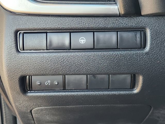 Used 2023 Nissan Rogue SV image 21