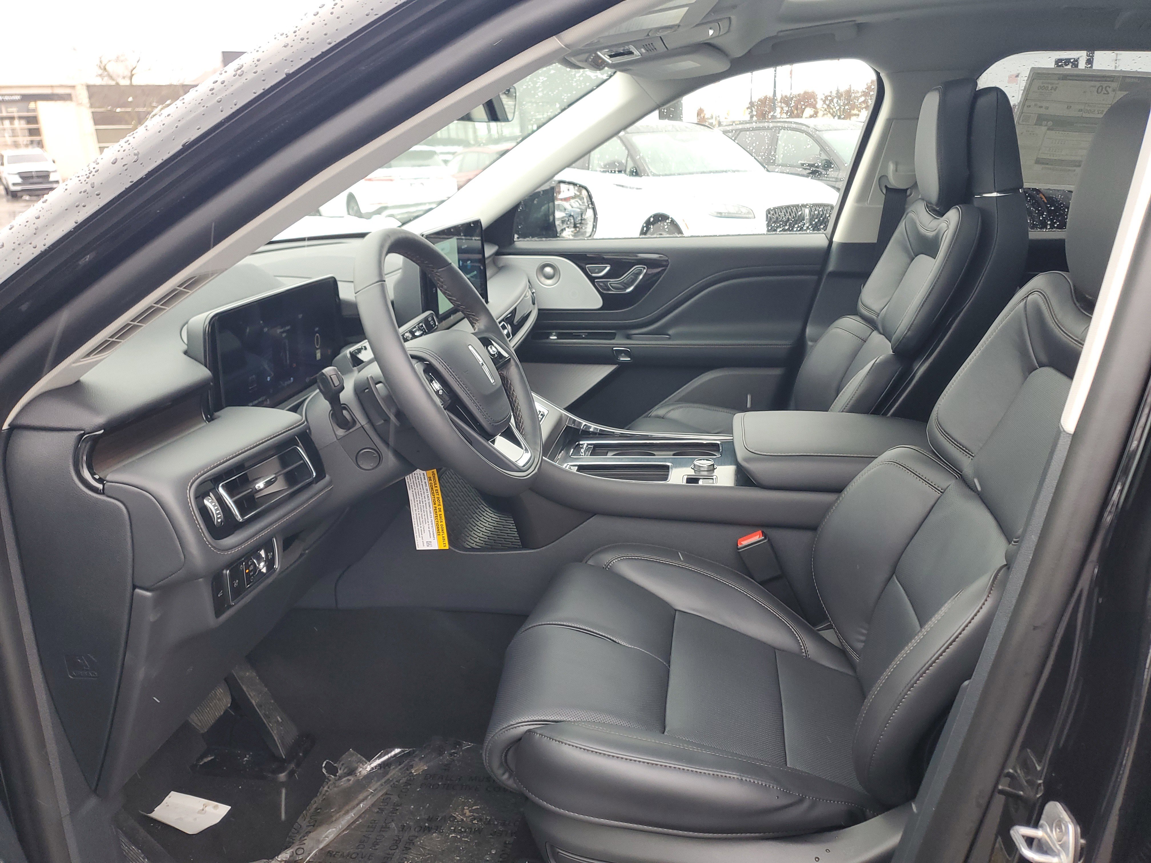 New 2026 Lincoln Aviator Reserve image 12