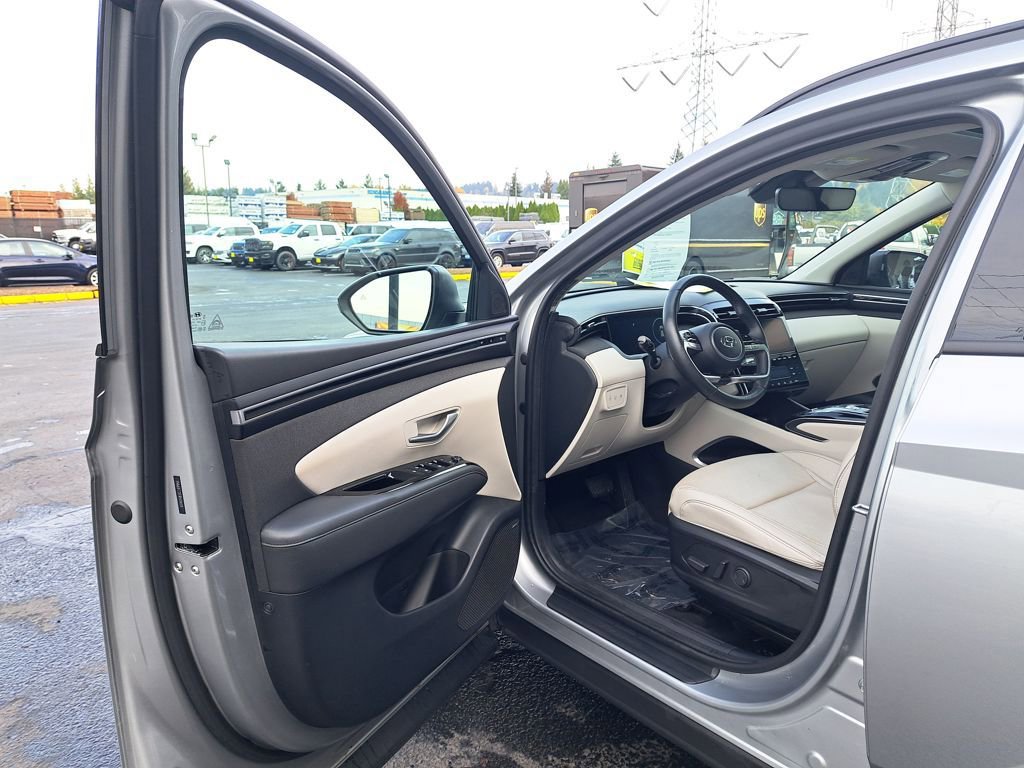 Used 2024 Hyundai Tucson Limited image 11