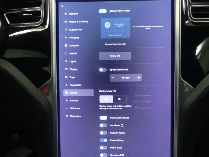 Used 2017 Tesla Model S 75D image 16