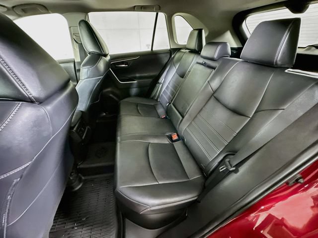 Used 2021 Toyota RAV4 Limited AWD/4WD image 31