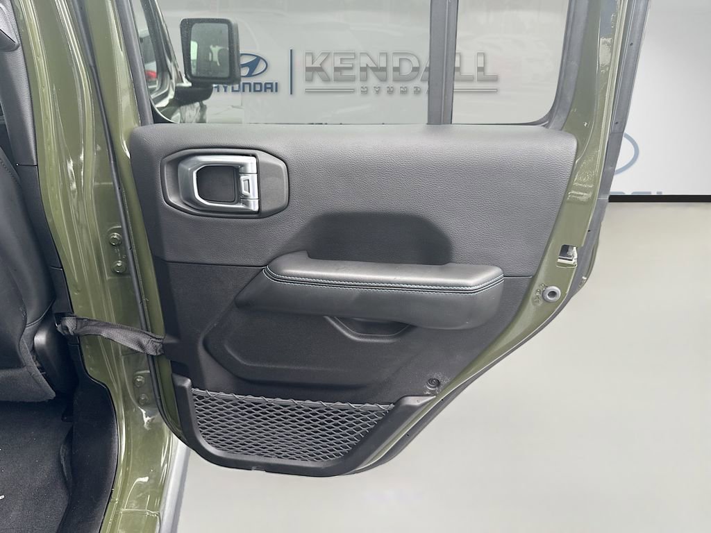 Used 2024 Jeep Wrangler Unlimited Rubicon 4xe image 29