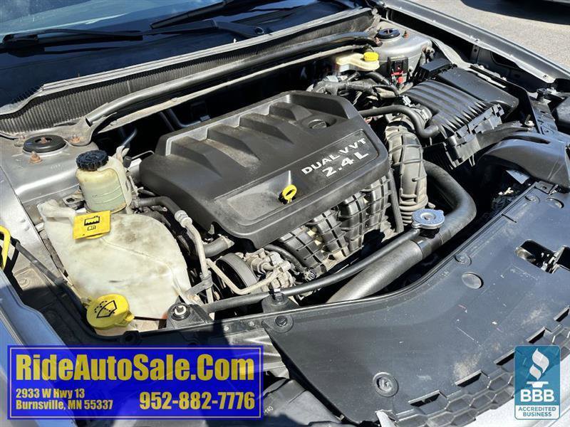 Used 2013 Dodge Avenger SXT w/ Rallye Appearance Group FWD image 21