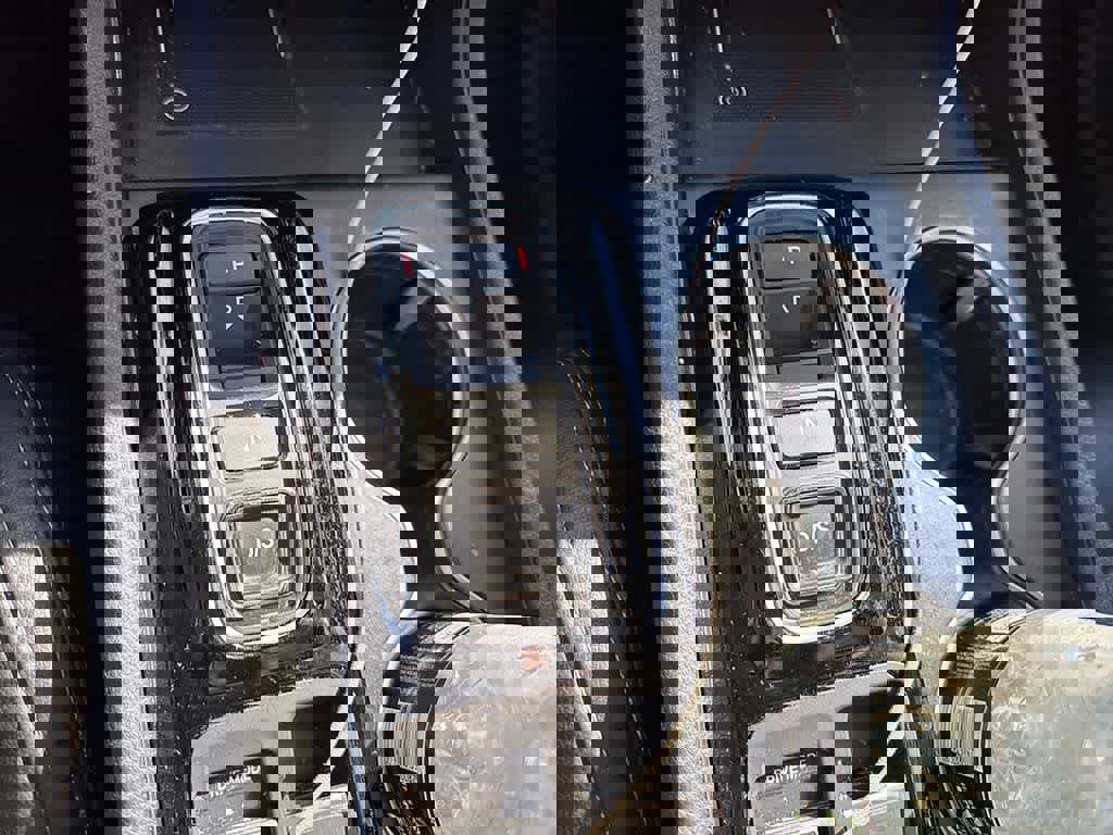 Used 2023 Honda Pilot Touring image 20