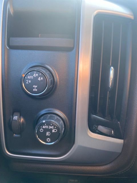 Used 2014 GMC Sierra 1500 SLT w/ SLT Crew Cab Value Package image 19