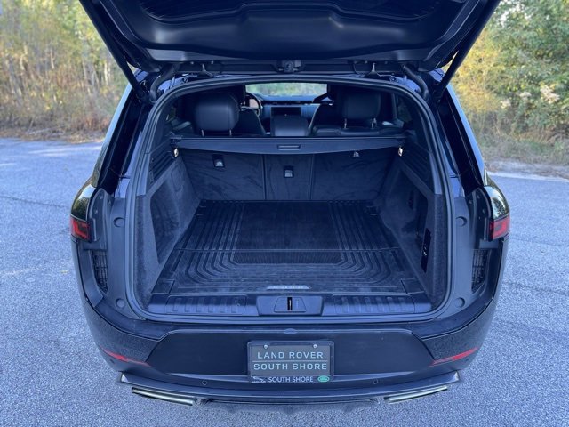 Used 2024 Land Rover Range Rover Sport SE image 7