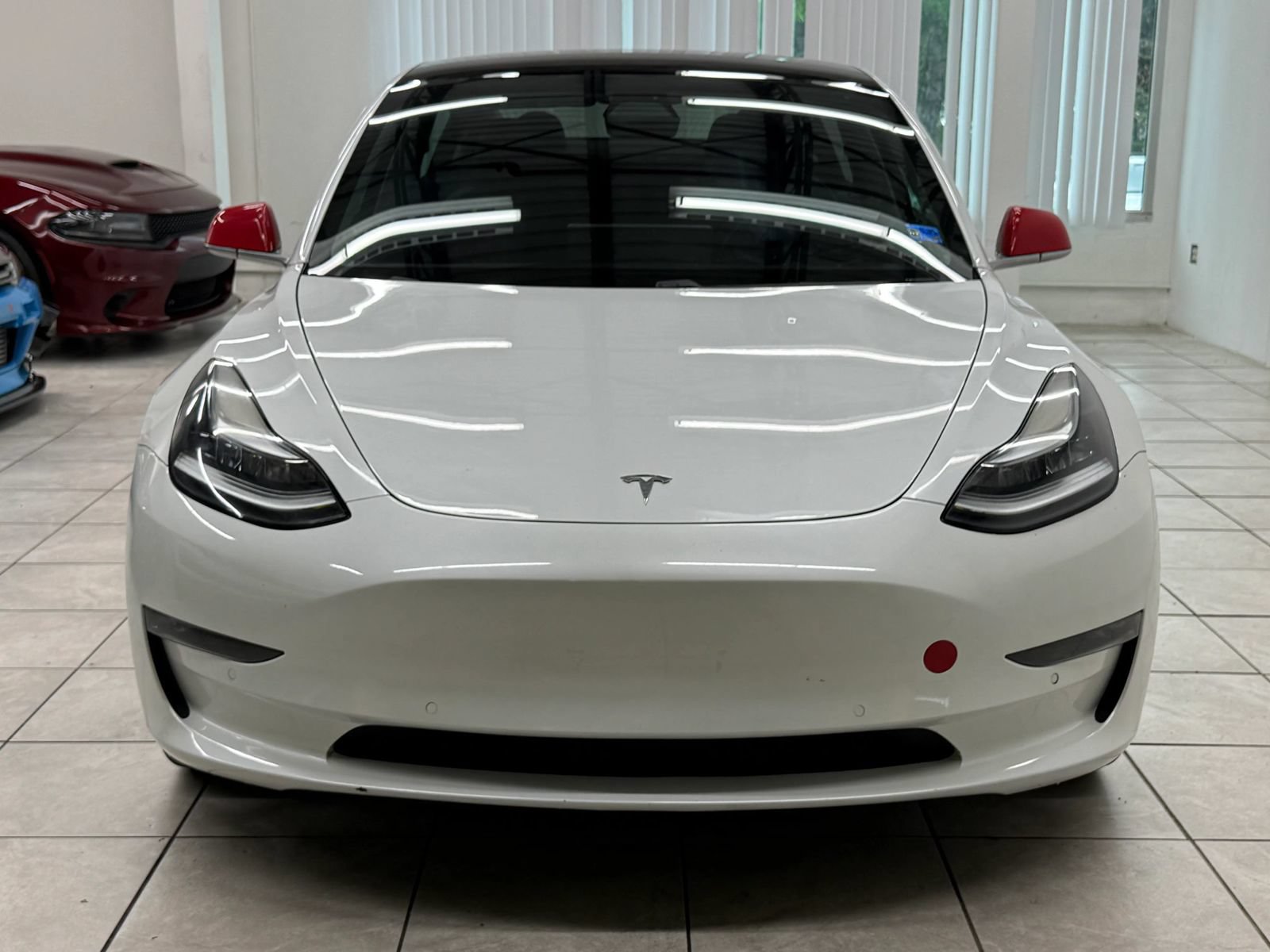Used 2018 Tesla Model 3 Long Range RWD image 2