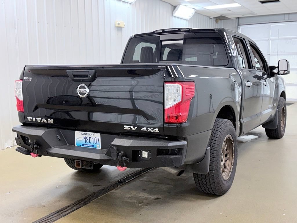 Used 2020 Nissan Titan SV w/ SV Convenience Package AWD/4WD image 6