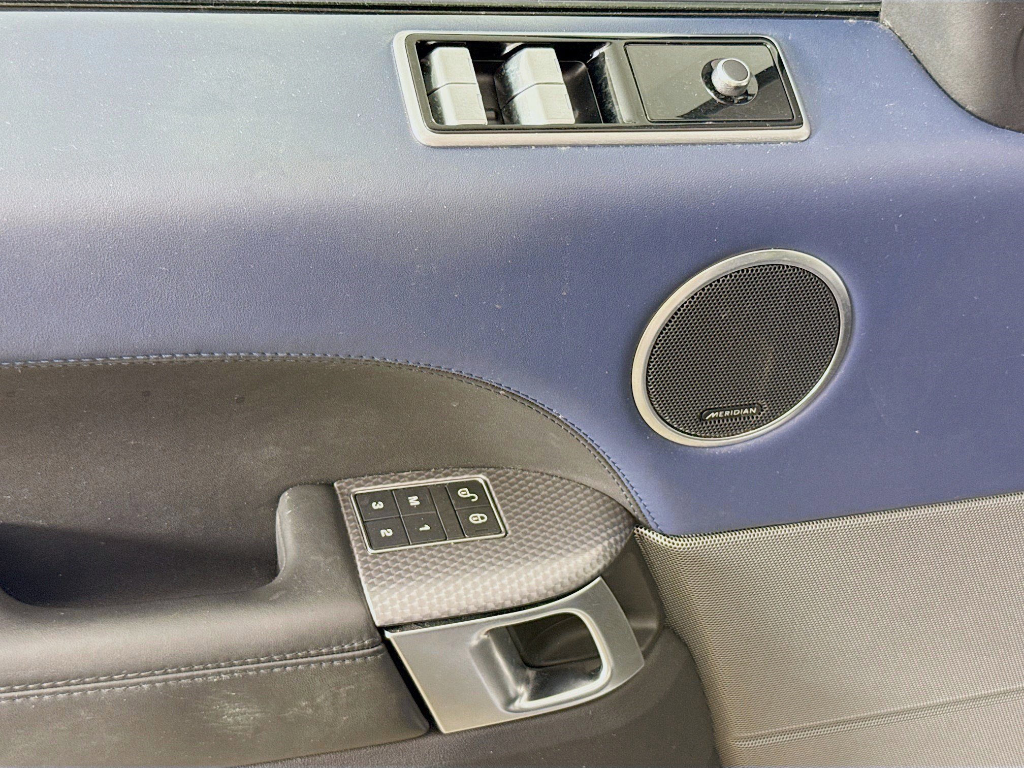 Used 2018 Land Rover Range Rover Sport Supercharged image 22