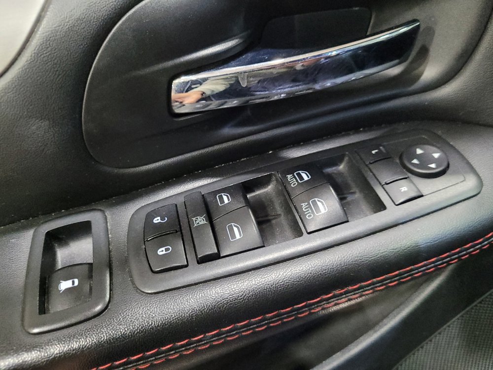 Used 2018 Dodge Grand Caravan GT FWD image 27