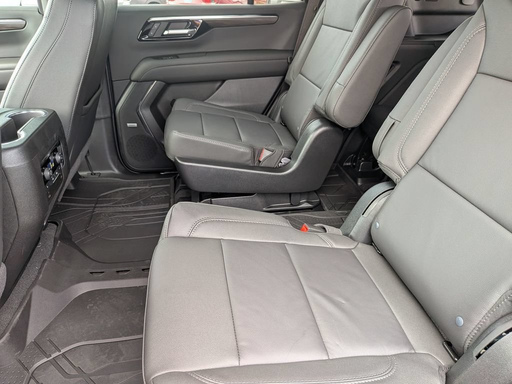 New 2026 Chevrolet Tahoe Z71 w/ Comfort Package AWD/4WD image 29
