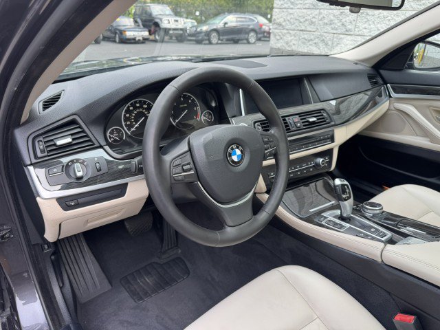 Used 2014 BMW 535d xDrive AWD/4WD image 6