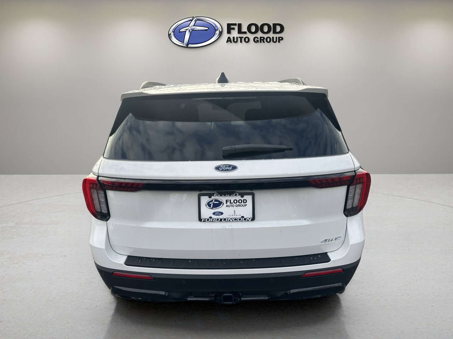 New 2026 Ford Explorer ST-Line w/ ST-Line Street Pack image 6