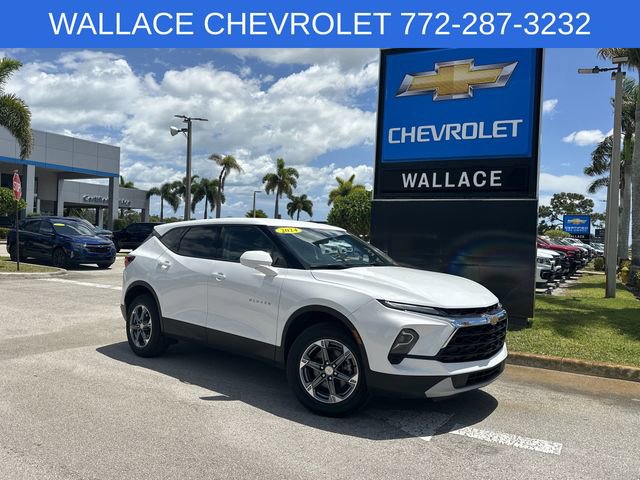 Certified 2024 Chevrolet Blazer LT FWD image 1