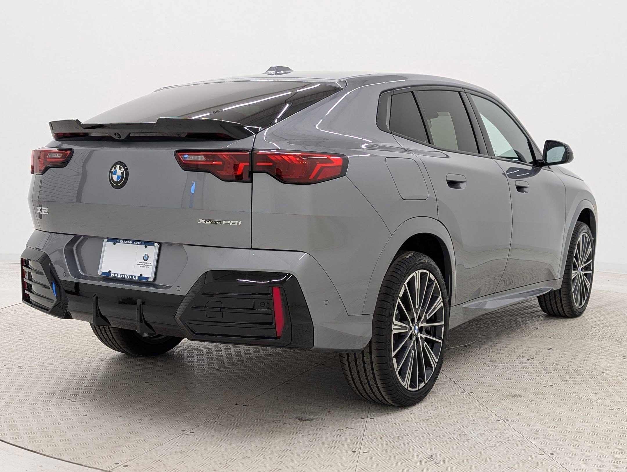 New 2026 BMW X2 xDrive28i w/ M Sport Package AWD/4WD image 9
