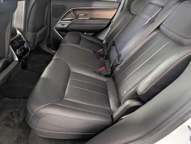 Used 2023 Land Rover Range Rover SE AWD/4WD image 25