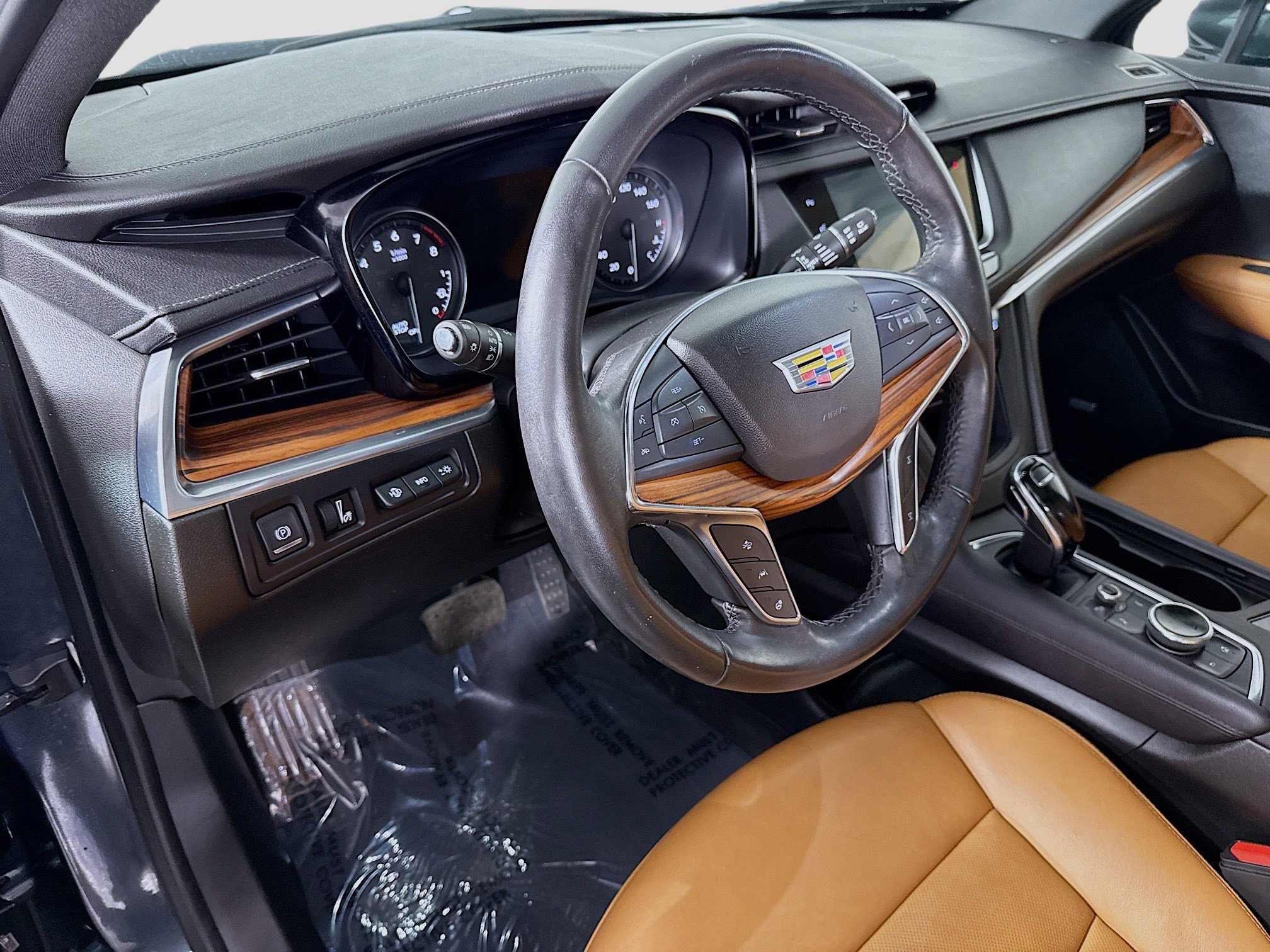 Used 2022 Cadillac XT5 Premium Luxury w/ Technology Package image 23