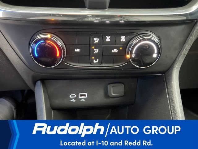 Used 2025 Buick Encore GX Preferred image 25