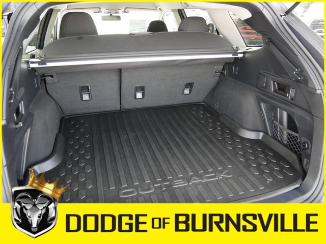 Used 2024 Subaru Outback Premium image 15