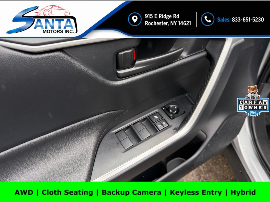Used 2021 Toyota RAV4 SE w/ Weather & Moonroof Package AWD/4WD image 10