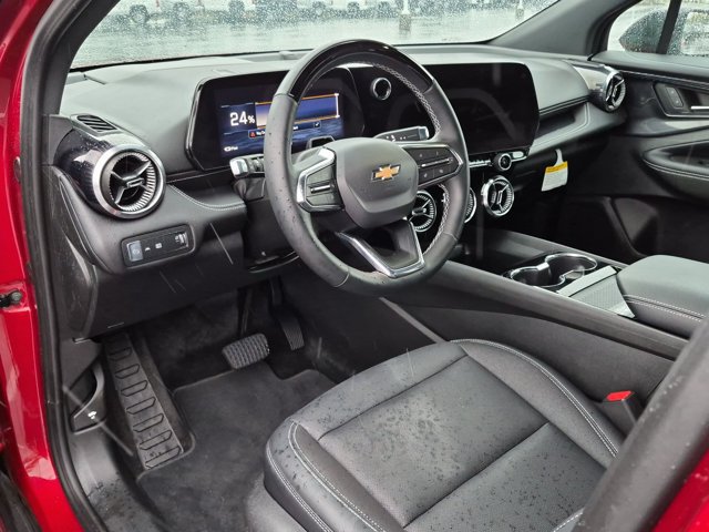 Used 2026 Chevrolet Blazer EV LT w/ Super Cruise Package AWD/4WD image 4