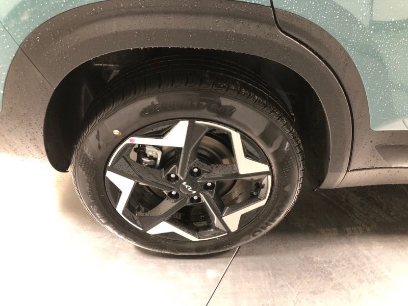 New 2026 Kia Seltos S image 9