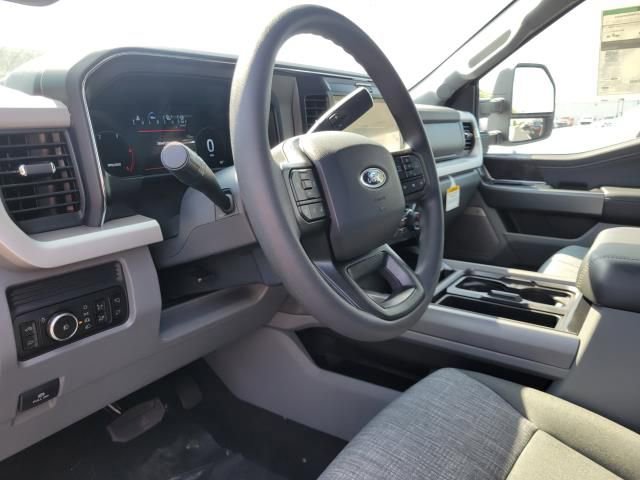 New 2026 Ford F250 4x4 Crew Cab Super Duty image 24
