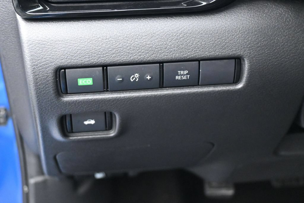 Used 2021 Nissan Sentra SR FWD image 15