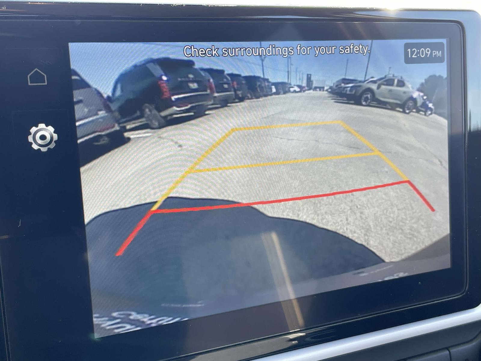 Certified 2025 Hyundai Venue Limited image 13