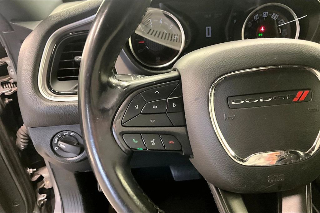Used 2019 Dodge Challenger SXT RWD image 17