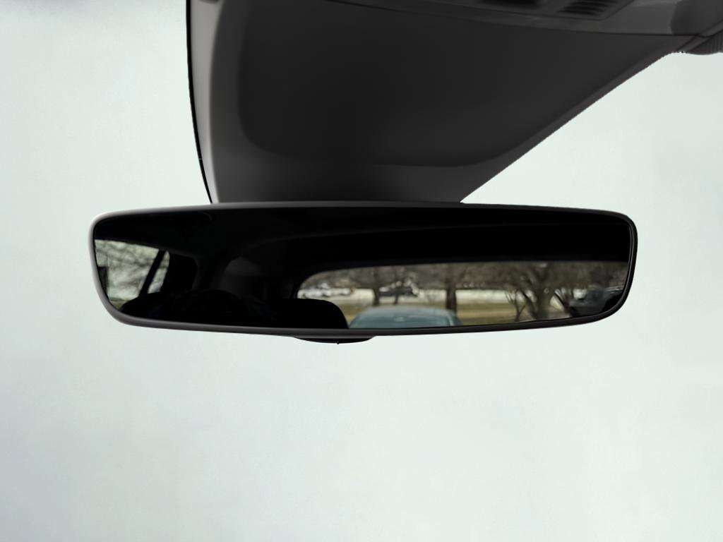 Used 2018 Volkswagen Tiguan SEL Premium image 38