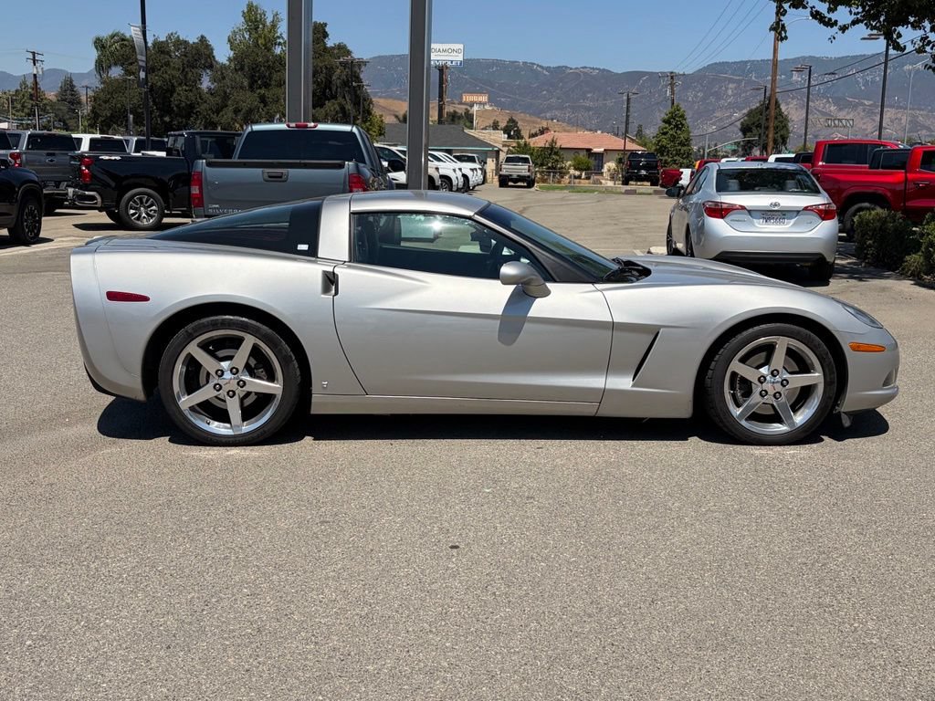 Used 2007 Chevrolet Corvette Coupe RWD image 8