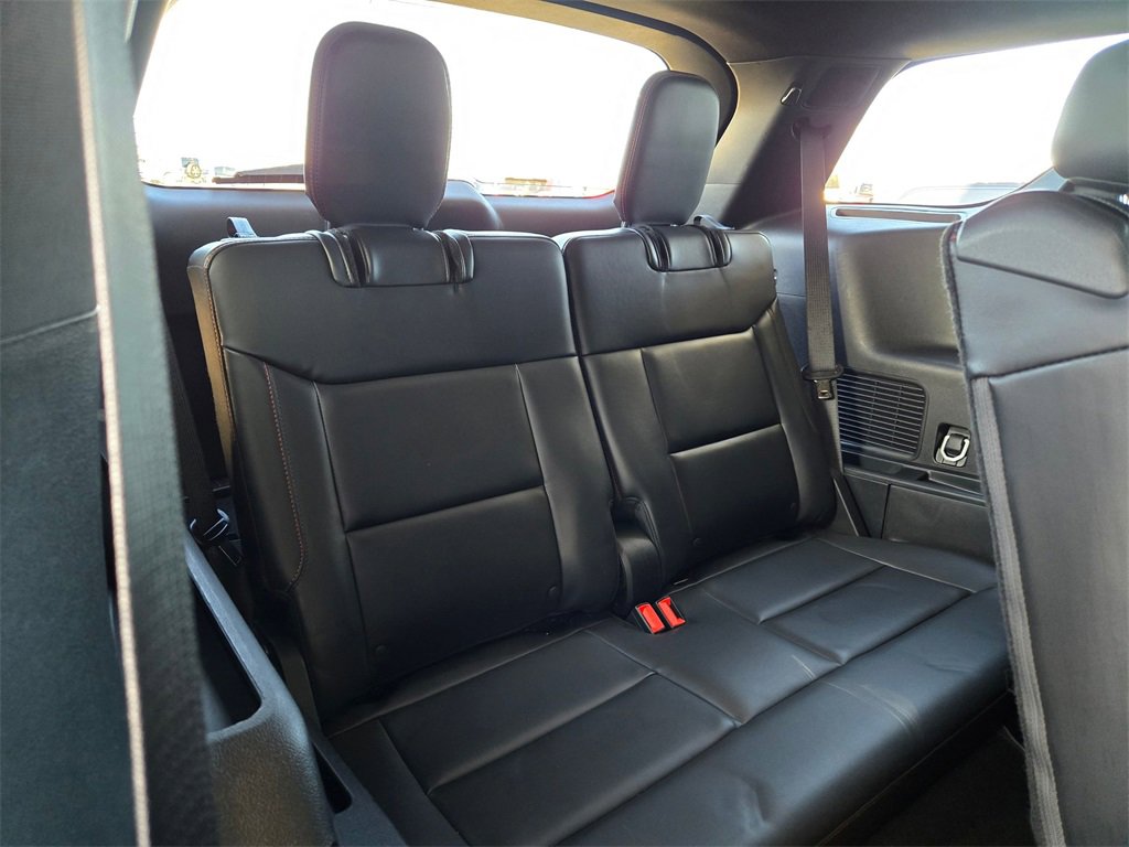 Used 2025 Ford Explorer ST-Line w/ ST-Line Street Pack image 24