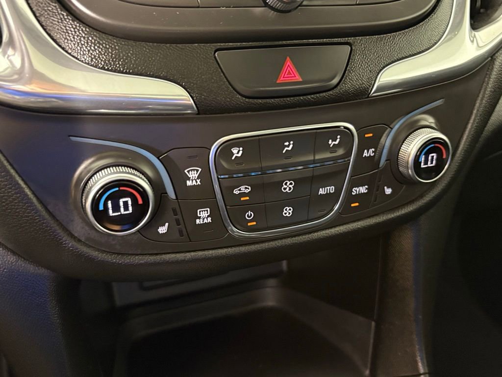 Used 2019 Chevrolet Equinox LT w/ Sun & Navigation Package image 32