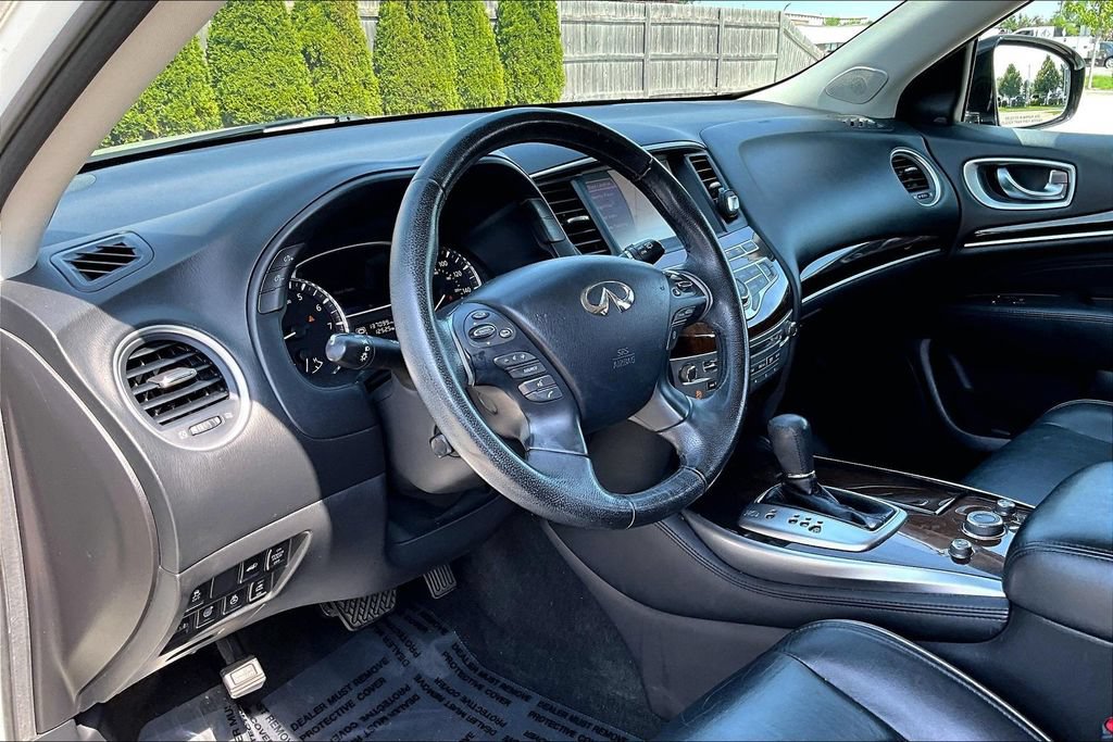 Used 2014 INFINITI QX60 Luxe w/ Deluxe Touring Package AWD/4WD image 16