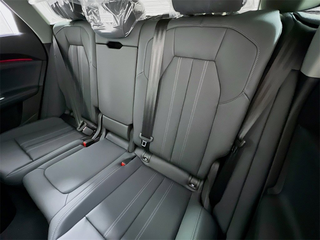 New 2025 Audi Q5 Premium Plus image 22