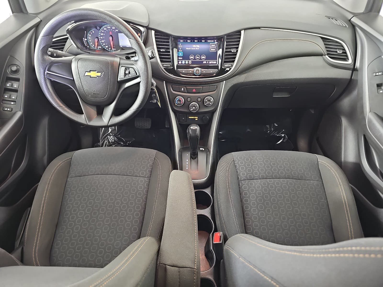 Used 2020 Chevrolet Trax LS FWD image 11