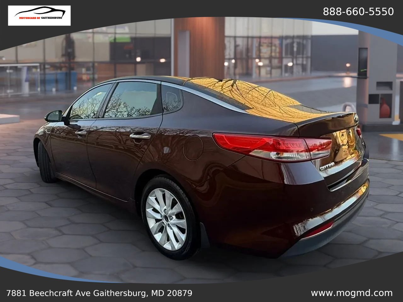 Used 2016 Kia Optima EX w/ Premium Package FWD image 4