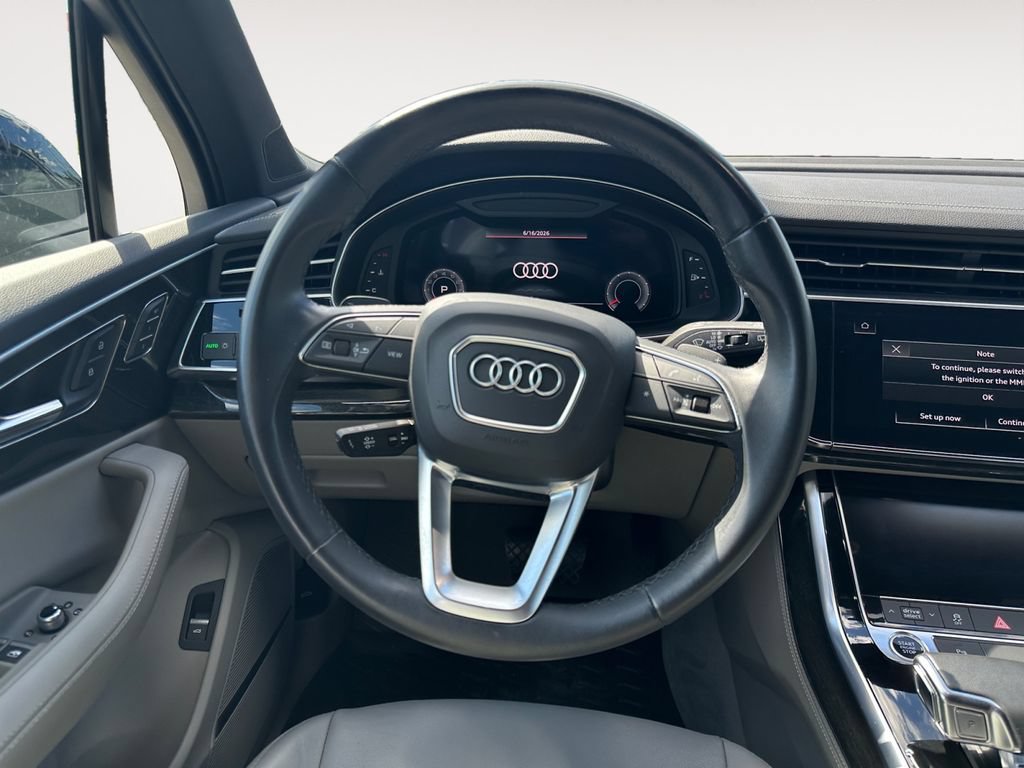 Used 2023 Audi Q7 3.0T Premium Plus AWD/4WD image 12