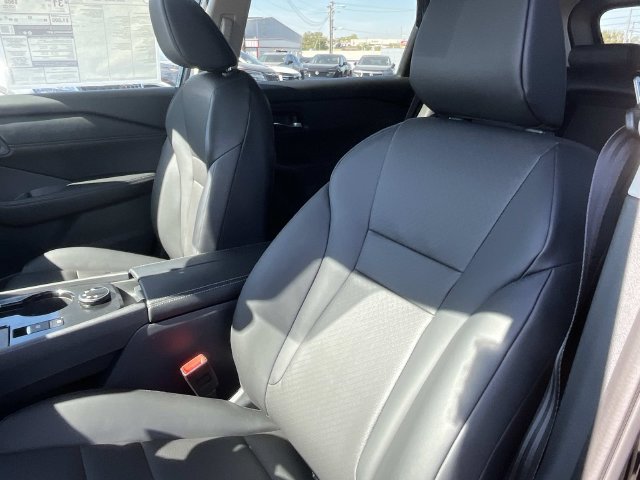 New 2026 Nissan Rogue Dark Armor AWD/4WD image 27
