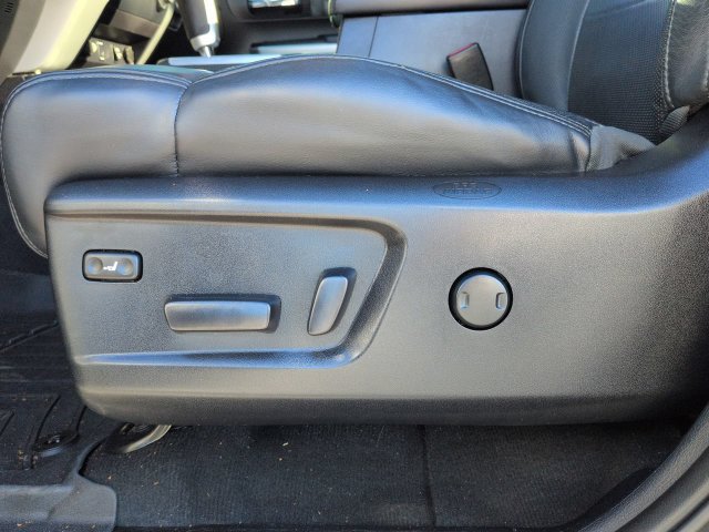 Used 2015 Toyota Tundra Platinum RWD image 20