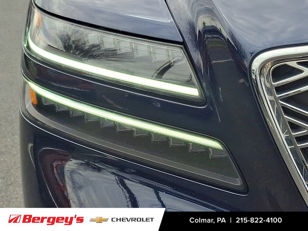 Used 2025 Genesis GV80 2.5T Standard image 11