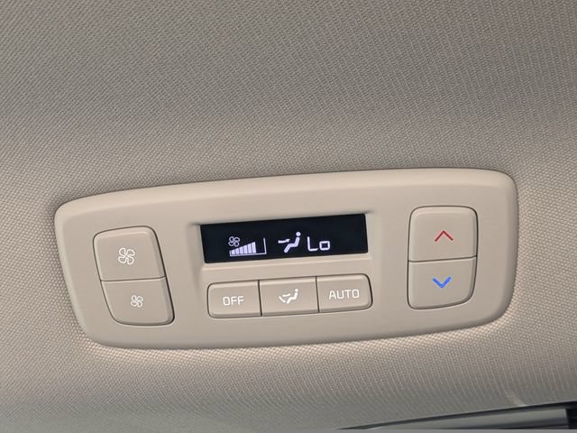 Certified 2026 Kia Carnival SX FWD image 21
