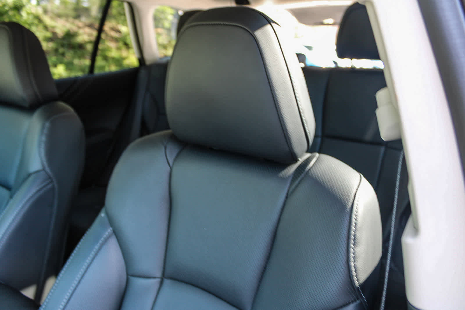 Certified 2025 Subaru Outback Touring w/ Tech Package 2 image 25