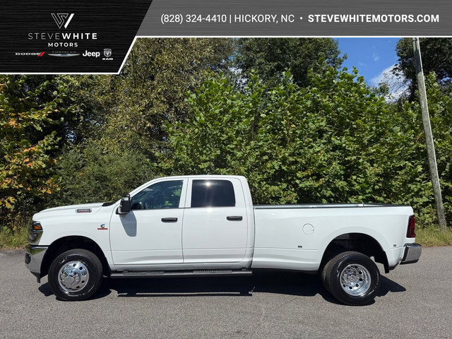 New 2026 RAM 3500 Tradesman image 1