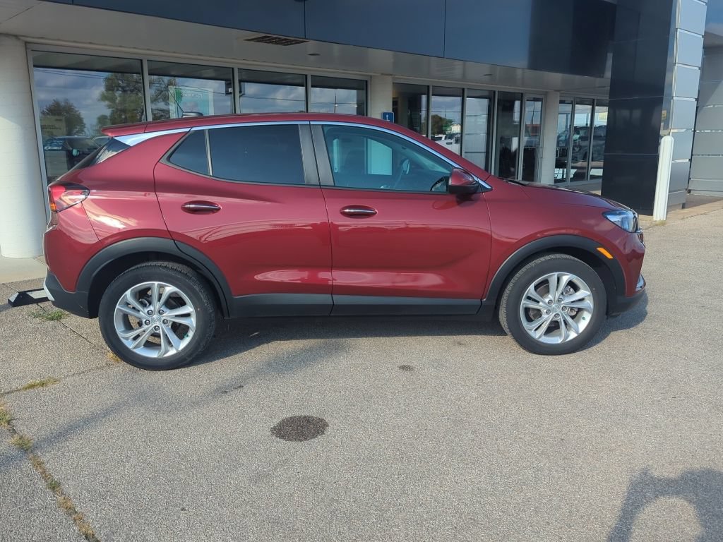 Used 2023 Buick Encore GX Preferred w/ Cold Weather Comfort Package FWD image 7