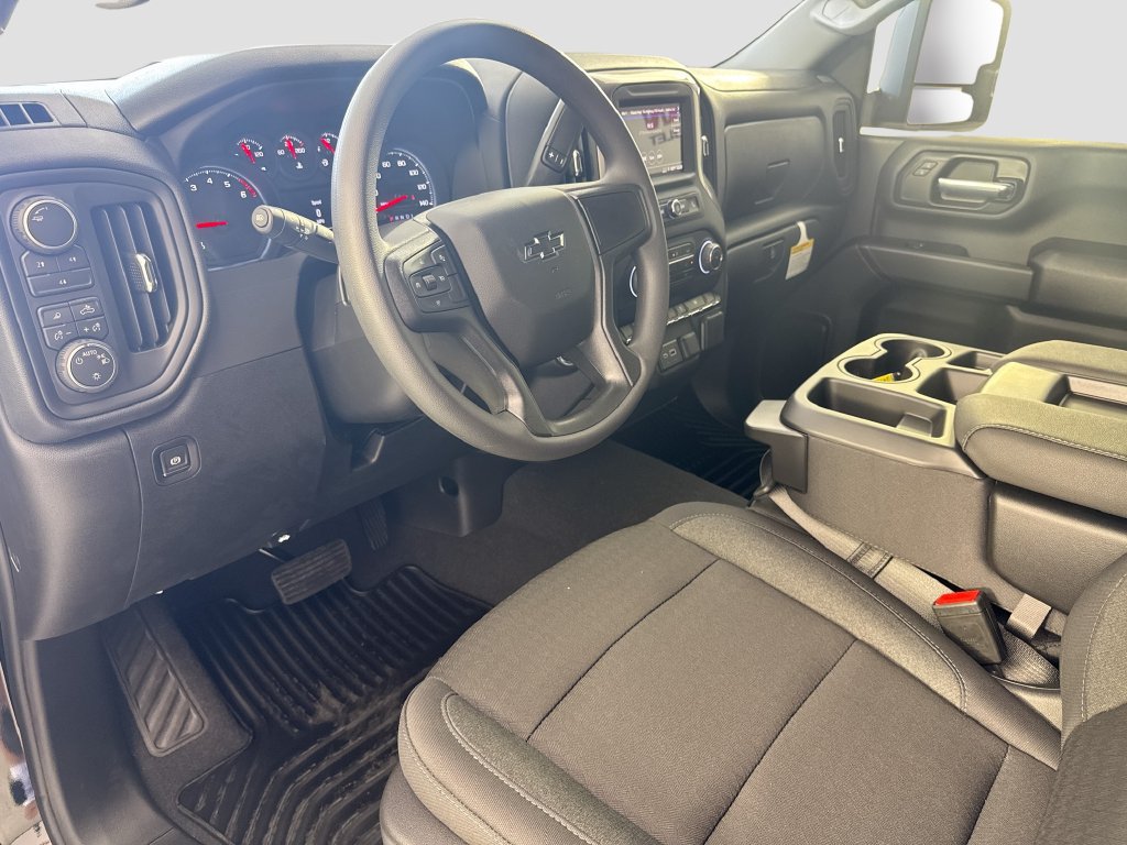 New 2026 Chevrolet Silverado 2500 Custom w/ Custom Value Package AWD/4WD image 10