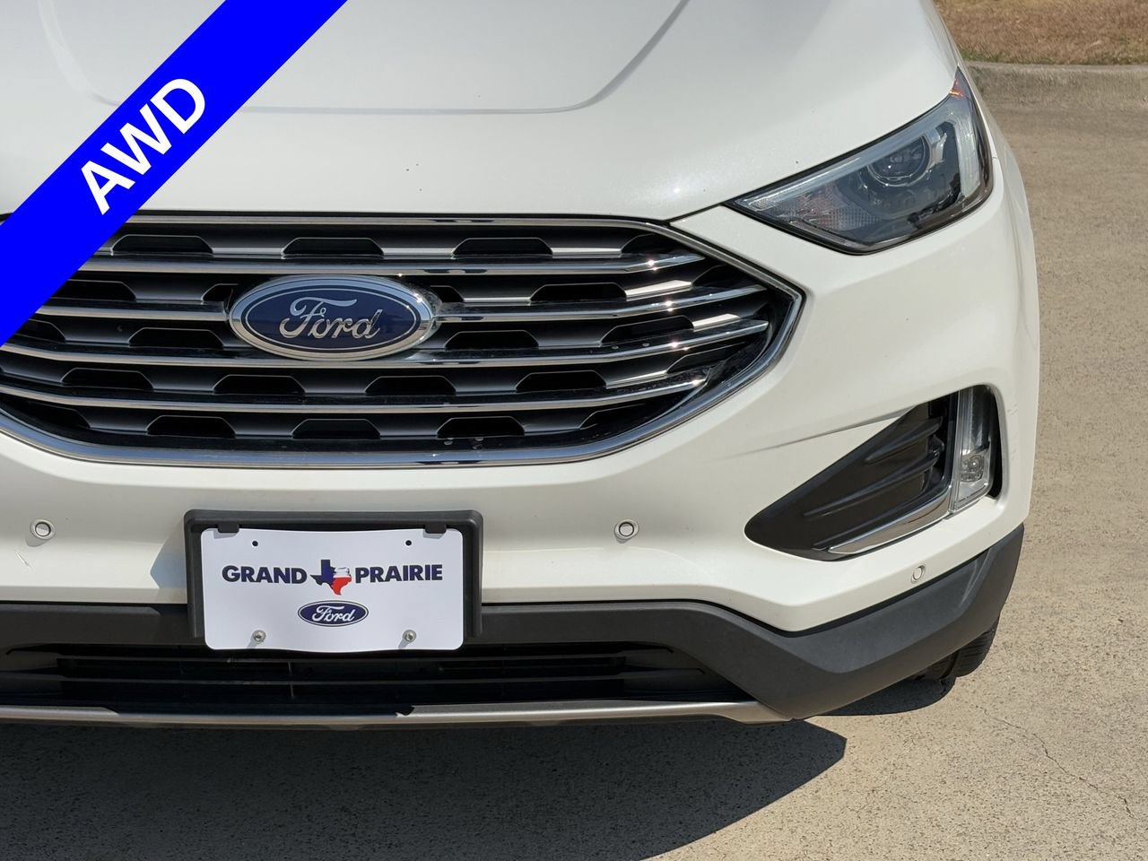 Used 2022 Ford Edge Titanium AWD/4WD image 10