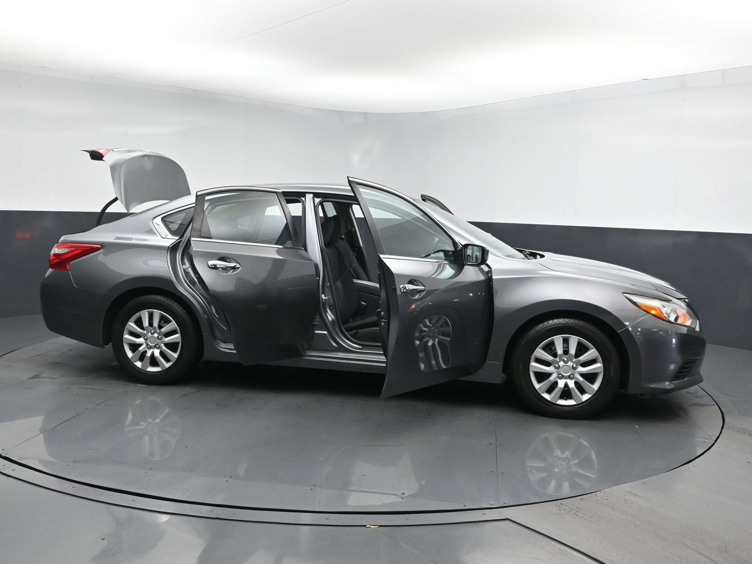 Used 2017 Nissan Altima 2.5 S w/ Power Driver Seat Package FWD image 26